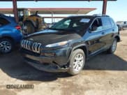 ✅ 2015 Jeep Cherokee Latitude • VIN: 1C4PJMCS1FW559577 • Lot: 42898032. Wystawiony na IAAI z przebiegiem 135 847 mil. Bezpłatny archiwum sprzedaży aukcyjnych z USA i szczegółowy raport historii pojazdu na DreamBid. Zdjęcie 2.