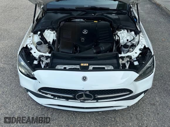 ✅ 2022 Mercedes-Benz C 300 • VIN: W1KAF4HB6NR066528 • Lot: 68215355. Wystawiony na Copart z przebiegiem 63 322 mil. Bezpłatny archiwum sprzedaży aukcyjnych z USA i szczegółowy raport historii pojazdu na DreamBid. Zdjęcie 7.