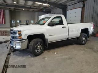 ✅ 2017 Chevrolet Silverado 2500HD Work Truck • VIN: 1GC0KUEGXHZ334311 • Lot: 63420385. Wystawiony na Copart z przebiegiem Nie podano. Bezpłatny archiwum sprzedaży aukcyjnych z USA i szczegółowy raport historii pojazdu na DreamBid. Zdjęcie 1.