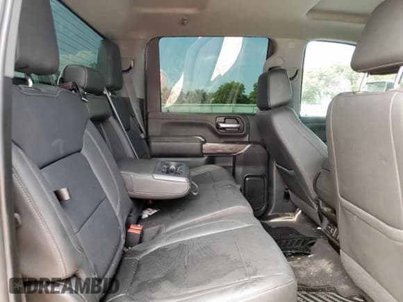 ✅ 2022 Chevrolet Silverado 2500HD LTZ • VIN: 2GC4YPEY4N1221548 • Лот: 85384395. Опубликован ранее на Copart с пробегом 98 439 миль. Бесплатный доступ к архиву аукционных продаж из США и подробный отчёт об истории автомобиля на DreamBid. Изображение 10.