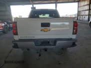 ✅ 2018 Chevrolet Silverado 1500 LT • VIN: 3GCPCREC5JG520186 • Lot: 93995705. Wystawiony na Copart z przebiegiem 123 439 mil. Bezpłatny archiwum sprzedaży aukcyjnych z USA i szczegółowy raport historii pojazdu na DreamBid. Zdjęcie 6.