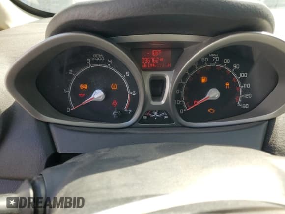 ✅ 2013 Ford Fiesta SE • VIN: 3FADP4BJ0DM226607 • Lot: 71559715. Listed on Copart with 96,762 mi. Free auction sales archive from the USA and detailed vehicle history report at DreamBid. Image 9.