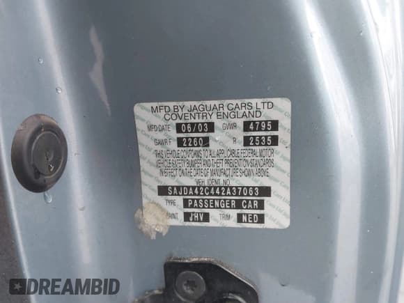 ✅ 2004 Jaguar XK • VIN: SAJDA42C442A37063 • Lot: 41382711. Listed on IAAI with 90,010 mi. Free auction sales archive from the USA and detailed vehicle history report at DreamBid. Image 9.