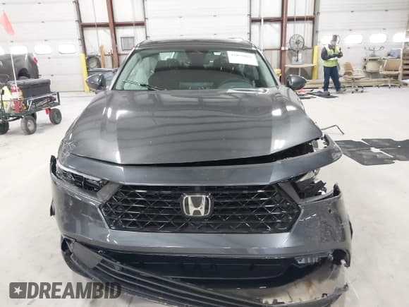 ✅ 2025 Honda Accord EX-L • VIN: 1HGCY2F65SA040019 • Лот: 42056086. Опубликован ранее на IAAI с пробегом 407 миль. Бесплатный доступ к архиву аукционных продаж из США и подробный отчёт об истории автомобиля на DreamBid. Изображение 13.