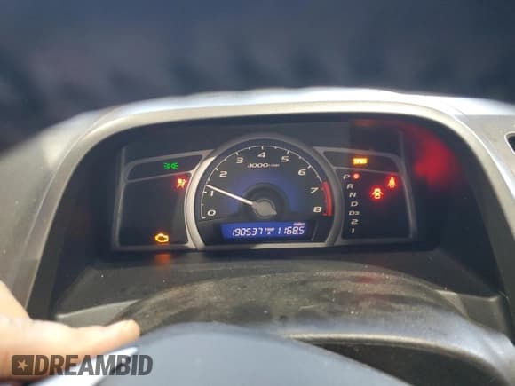 ✅ 2010 Honda Civic EX-L • VIN: 2HGFG1B9XAH508997 • Lot: 85310695. Listed on Copart with 190,537 mi. Free auction sales archive from the USA and detailed vehicle history report at DreamBid. Image 9.