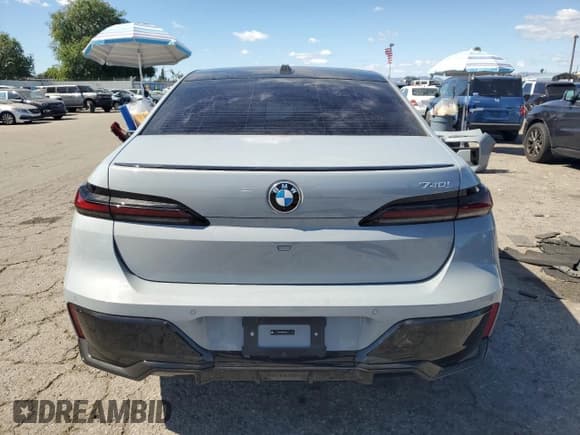 ✅ 2024 BMW 7 Series 740i • VIN: WBA23EH07RCS90411 • Lot: 46167115. Listed on Copart with 2,685 mi. Free auction sales archive from the USA and detailed vehicle history report at DreamBid. Image 6.