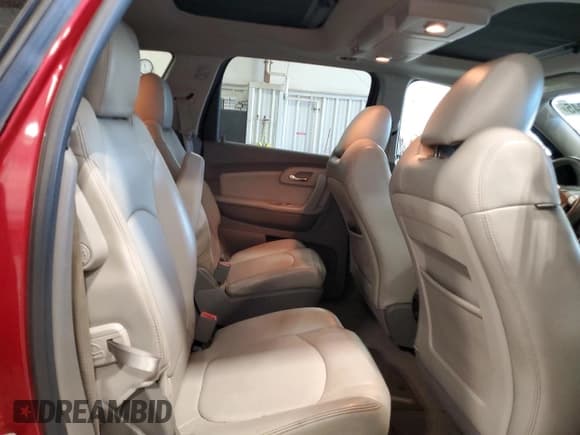 ✅ 2012 Chevrolet Traverse 2LT • VIN: 1GNKVJED5CJ108910 • Lot: 90337945. Wystawiony na Copart z przebiegiem 175 108 mil. Bezpłatny archiwum sprzedaży aukcyjnych z USA i szczegółowy raport historii pojazdu na DreamBid. Zdjęcie 11.