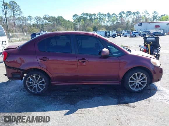 ✅ 2008 Suzuki SX4 Convenience • VIN: JS2YC415285110998 • Lot: 41772963. Wystawiony na IAAI z przebiegiem 172 908 mil. Bezpłatny archiwum sprzedaży aukcyjnych z USA i szczegółowy raport historii pojazdu na DreamBid. Zdjęcie 13.