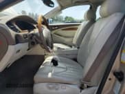 ✅ 2000 Jaguar S-Type V8 • VIN: SAJDA01DXYGL10385 • Lot: 66186135. Wystawiony na Copart z przebiegiem 76 223 mil. Bezpłatny archiwum sprzedaży aukcyjnych z USA i szczegółowy raport historii pojazdu na DreamBid. Zdjęcie 7.