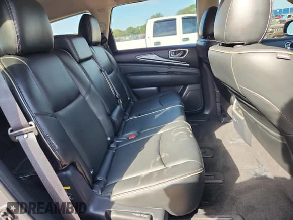 ✅ 2020 Infiniti QX60 Luxe • VIN: 5N1DL0MN0LC533012 • Lot: 85383715. Wystawiony na Copart z przebiegiem 97 027 mil. Bezpłatny archiwum sprzedaży aukcyjnych z USA i szczegółowy raport historii pojazdu na DreamBid. Zdjęcie 11.