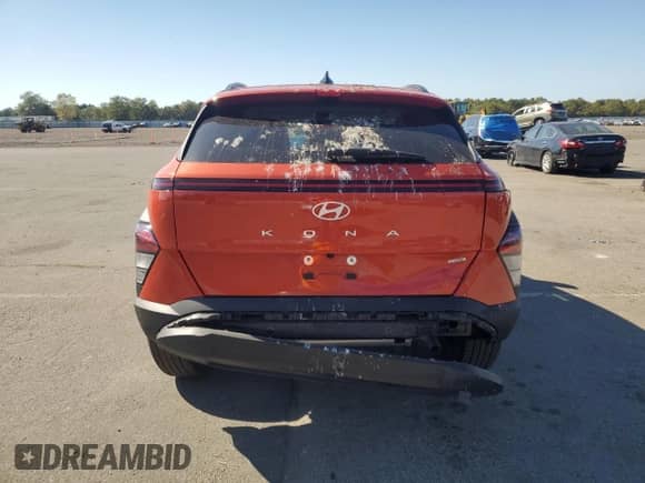 2025 Hyundai Kona SEL with VIN KM8HBCAB4SU199432, listed as a Copart auction lot 82202195 with 14,739 mi miles and Non repairable. Bid and sale history available at DreamBid. Image 6.