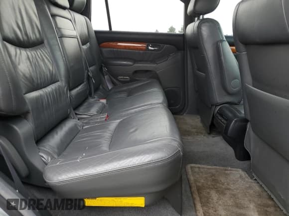 ✅ 2003 Lexus GX 470 • VIN: JTJBT20X730002693 • Лот: 70884525. Опубликован ранее на Copart с пробегом 263 014 миль. Бесплатный доступ к архиву аукционных продаж из США и подробный отчёт об истории автомобиля на DreamBid. Изображение 11.