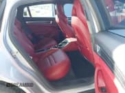 ✅ 2021 Porsche Panamera GTS • VIN: WP0AG2A75ML147958 • Lot: 43576210. Wystawiony na IAAI z przebiegiem 29 514 mil. Bezpłatny archiwum sprzedaży aukcyjnych z USA i szczegółowy raport historii pojazdu na DreamBid. Zdjęcie 8.