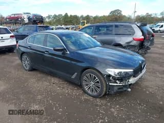 ✅ 2018 BMW 5 Series 530i xDrive • VIN: WBAJA7C55JWA74305 • Лот: 43516410. Опубликован ранее на IAAI с пробегом 88 455 миль. Бесплатный доступ к архиву аукционных продаж из США и подробный отчёт об истории автомобиля на DreamBid. Изображение 1.