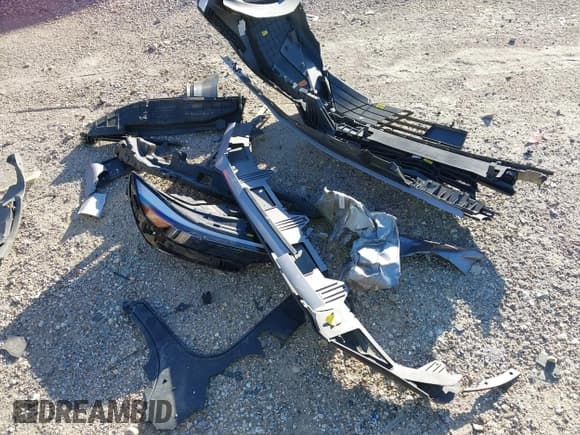 ✅ 2025 Hyundai Elantra SEL Convenience • VIN: KMHLS4DG9SU913157 • Лот: 43630064. Опубликован ранее на IAAI с пробегом Не указан. Бесплатный доступ к архиву аукционных продаж из США и подробный отчёт об истории автомобиля на DreamBid. Изображение 11.