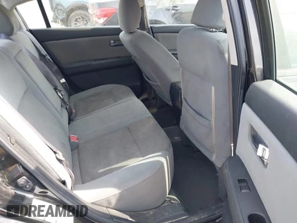 ✅ 2011 Nissan Sentra SL • VIN: 3N1AB6AP5BL653963 • Lot: 42092619. Listed on IAAI with 167,741 mi. Free auction sales archive from the USA and detailed vehicle history report at DreamBid. Image 8.