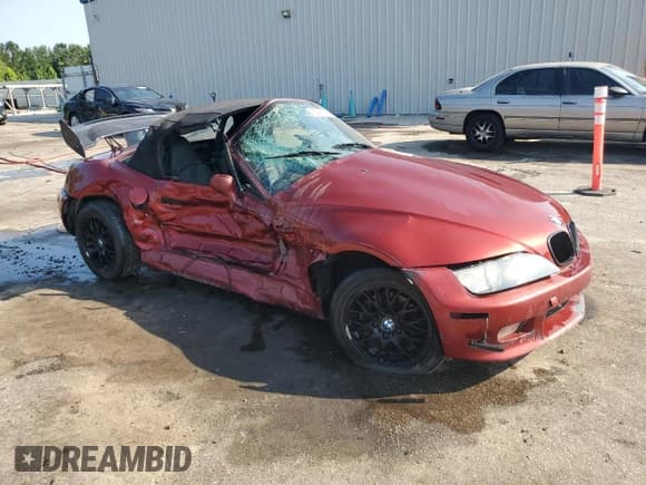 ✅ 2002 BMW Z3 2.5 • VIN: 4USCN33402LK51935 • Lot: 62063075. Wystawiony na Copart z przebiegiem Nie podano. Bezpłatny archiwum sprzedaży aukcyjnych z USA i szczegółowy raport historii pojazdu na DreamBid. Zdjęcie 4.