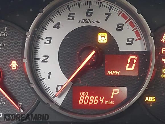 ✅ 2013 Scion FR-S • VIN: JF1ZNAA19D2732424 • Lot: 43747644. Wystawiony na IAAI z przebiegiem 80 964 mil. Bezpłatny archiwum sprzedaży aukcyjnych z USA i szczegółowy raport historii pojazdu na DreamBid. Zdjęcie 16.