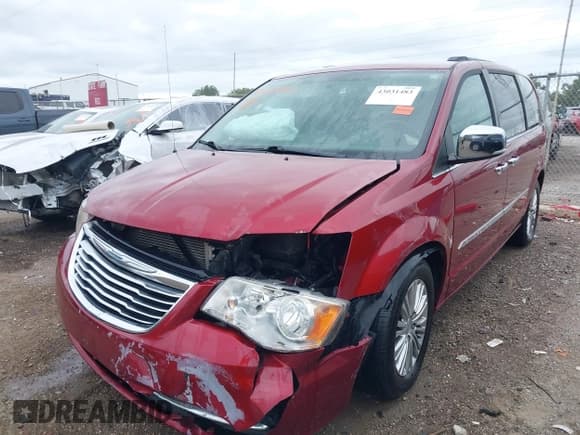 ✅ 2013 Chrysler Town & Country Touring L • VIN: 2C4RC1CG4DR779685 • Lot: 43031483. Listed on IAAI with 150,786 mi. Free auction sales archive from the USA and detailed vehicle history report at DreamBid. Image 2.