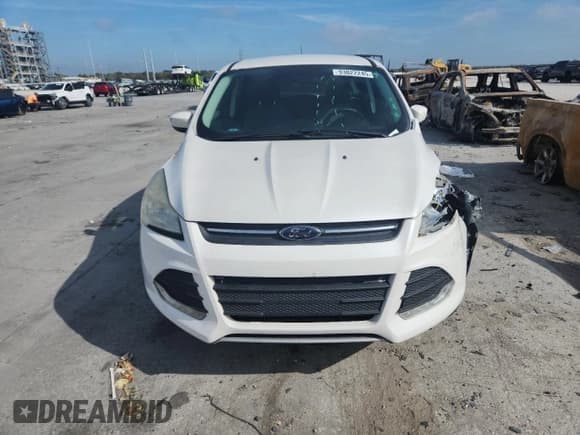 ✅ 2016 Ford Escape SE • VIN: 1FMCU0G71GUA17747 • Лот: 93022245. Опубликован ранее на Copart с пробегом 106 785 миль. Бесплатный доступ к архиву аукционных продаж из США и подробный отчёт об истории автомобиля на DreamBid. Изображение 5.