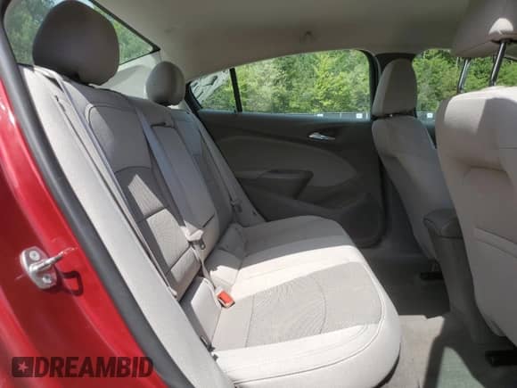 2017 Chevrolet Cruze LT z VIN 1G1BG5SE1H7252359, wystawiony jako Copart lot #70207814 z przebiegiem 118 181 mil mil oraz Szkoda całkowita • Salvage title. Historia ofert i sprzedaży dostępna na DreamBid. Obrazek 10.