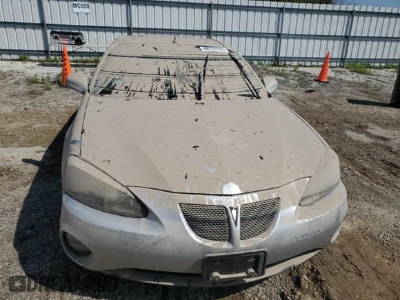 ✅ 2005 Pontiac Grand Prix GT • VIN: 2G2WS522051274542 • Lot: 68723155. Wystawiony na Copart z przebiegiem 144 023 mil. Bezpłatny archiwum sprzedaży aukcyjnych z USA i szczegółowy raport historii pojazdu na DreamBid. Zdjęcie 5.