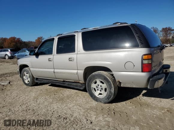 ✅ 2004 Chevrolet Suburban LT • VIN: 1GNEC16ZX4J141691 • Лот: 80963324. Опубликован ранее на Copart с пробегом 381 337 миль. Бесплатный доступ к архиву аукционных продаж из США и подробный отчёт об истории автомобиля на DreamBid. Изображение 2.
