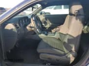 ✅ 2013 Dodge Challenger SXT • VIN: 2C3CDYAG1DH670917 • Lot: 71423584. Wystawiony na Copart z przebiegiem 124 608 mil. Bezpłatny archiwum sprzedaży aukcyjnych z USA i szczegółowy raport historii pojazdu na DreamBid. Zdjęcie 7.