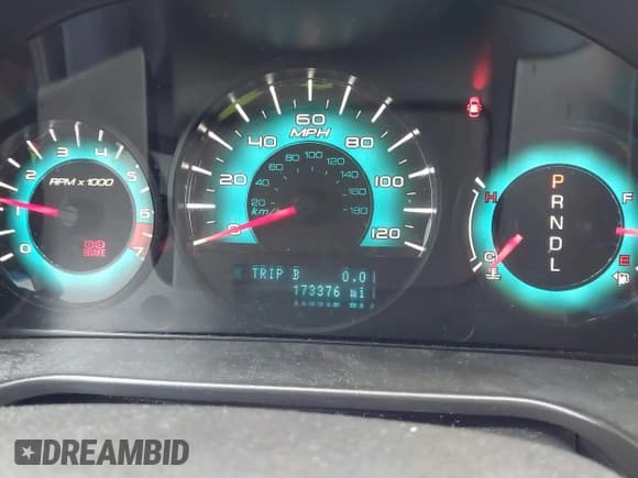 ✅ 2010 Ford Fusion SE • VIN: 3FAHP0HA2AR170198 • Lot: 42338208. Listed on IAAI with 173,376 mi. Free auction sales archive from the USA and detailed vehicle history report at DreamBid. Image 7.