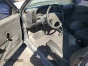 ✅ 1994 Nissan Frontier XE • VIN: 1N6SD16S0RC368196 • Lot: 72256534. Listed on Copart with 242,039 mi. Free auction sales archive from the USA and detailed vehicle history report at DreamBid. Image 8.