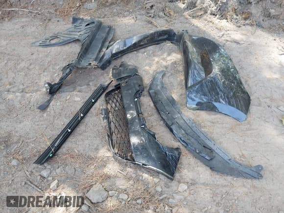 ✅ 2018 Nissan Maxima Platinum • VIN: 1N4AA6AP4JC385679 • Lot: 42626773. Wystawiony na IAAI z przebiegiem 79 081 mil. Bezpłatny archiwum sprzedaży aukcyjnych z USA i szczegółowy raport historii pojazdu na DreamBid. Zdjęcie 12.