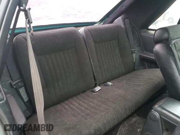 ✅ 1993 Ford Mustang LX • VIN: 1FACP41E5PF164254 • Лот: 86825204. Опубликован ранее на Copart с пробегом 52 385 миль. Бесплатный доступ к архиву аукционных продаж из США и подробный отчёт об истории автомобиля на DreamBid. Изображение 10.