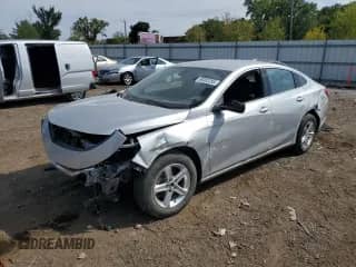2020 Chevrolet Malibu LS z VIN 1G1ZB5ST4LF151617, wystawiony jako Copart lot #80082285 z przebiegiem Nie podano mil oraz Czysty tytuł • Clean title. Historia ofert i sprzedaży dostępna na DreamBid. Obrazek 1.