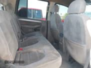 ✅ 2004 Ford Explorer XLT • VIN: 1FMZU73K64ZA52053 • Lot: 43841586. Wystawiony na IAAI z przebiegiem 319 259 mil. Bezpłatny archiwum sprzedaży aukcyjnych z USA i szczegółowy raport historii pojazdu na DreamBid. Zdjęcie 8.