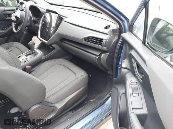 ✅ 2024 Subaru Crosstrek Premium • VIN: JF2GUADC8RH382825 • Lot: 43526327. Wystawiony na IAAI z przebiegiem 11 096 mil. Bezpłatny archiwum sprzedaży aukcyjnych z USA i szczegółowy raport historii pojazdu na DreamBid. Zdjęcie 5.