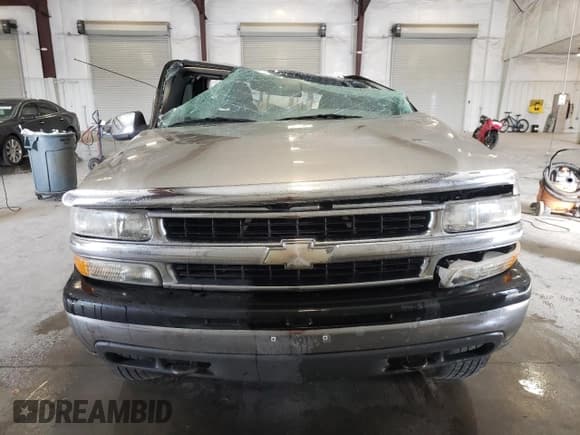 ✅ 2001 Chevrolet Silverado 1500 LT • VIN: 1GCEK19TX1E216333 • Lot: 76453664. Wystawiony na Copart z przebiegiem 159 485 mil. Bezpłatny archiwum sprzedaży aukcyjnych z USA i szczegółowy raport historii pojazdu na DreamBid. Zdjęcie 5.