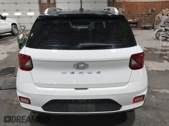 ✅ 2023 Hyundai Venue Limited • VIN: KMHRC8A35PU234557 • Lot: 41598985. Listed on IAAI with 72,691 mi. Free auction sales archive from the USA and detailed vehicle history report at DreamBid. Image 16.