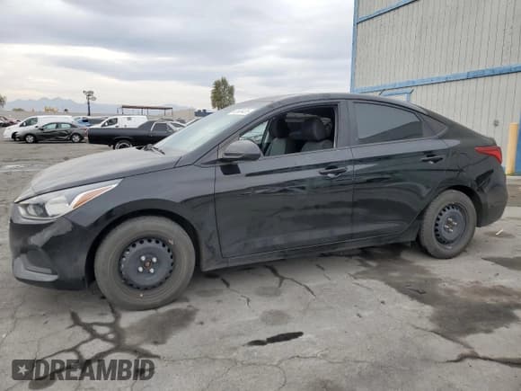 ✅ 2022 Hyundai Accent SE • VIN: 3KPC24A68NE155055 • Лот: 43668435. Опубликован ранее на Copart с пробегом 24 860 миль. Бесплатный доступ к архиву аукционных продаж из США и подробный отчёт об истории автомобиля на DreamBid. Изображение 1.