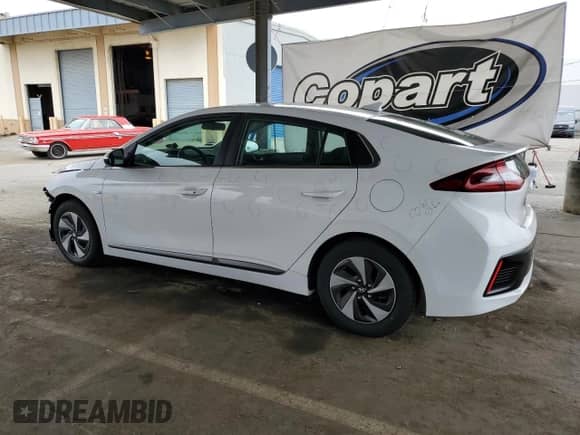✅ 2017 Hyundai Ioniq SEL • VIN: KMHC75LC0HU050053 • Lot: 71883445. Wystawiony na Copart z przebiegiem 130 574 mil. Bezpłatny archiwum sprzedaży aukcyjnych z USA i szczegółowy raport historii pojazdu na DreamBid. Zdjęcie 2.