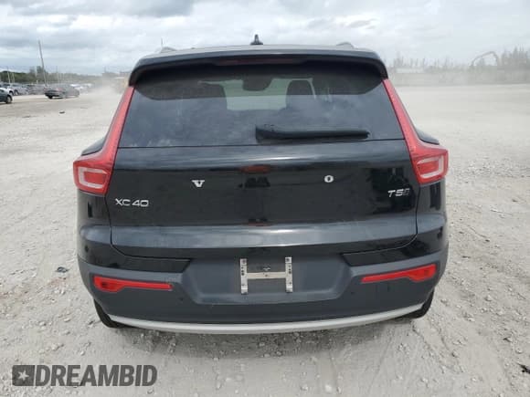 ✅ 2019 Volvo XC40 Momentum • VIN: YV4162UK2K2155020 • Лот: 91381845. Опубликован ранее на Copart с пробегом 55 824 миль. Бесплатный доступ к архиву аукционных продаж из США и подробный отчёт об истории автомобиля на DreamBid. Изображение 6.