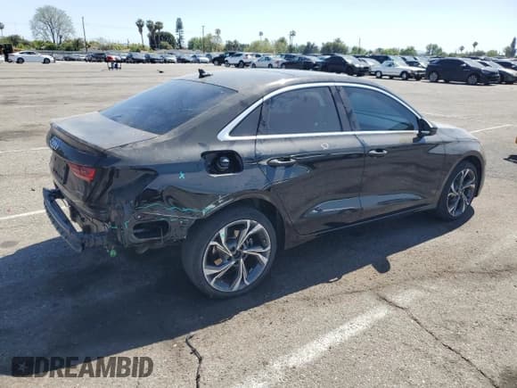 ✅ 2022 Audi A3 Premium Plus • VIN: WAUHUDGY4NA054720 • Лот: 57570635. Опубликован ранее на Copart с пробегом 26 439 миль. Бесплатный доступ к архиву аукционных продаж из США и подробный отчёт об истории автомобиля на DreamBid. Изображение 3.