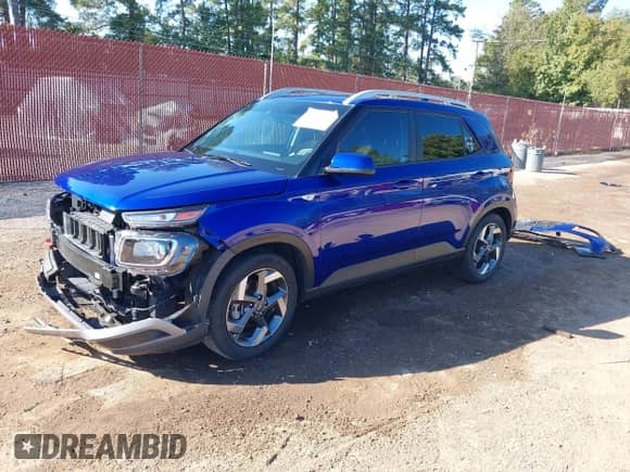 ✅ 2022 Hyundai Venue SEL • VIN: KMHRC8A30NU178265 • Lot: 43317179. Wystawiony na IAAI z przebiegiem 31 971 mil. Bezpłatny archiwum sprzedaży aukcyjnych z USA i szczegółowy raport historii pojazdu na DreamBid. Zdjęcie 2.