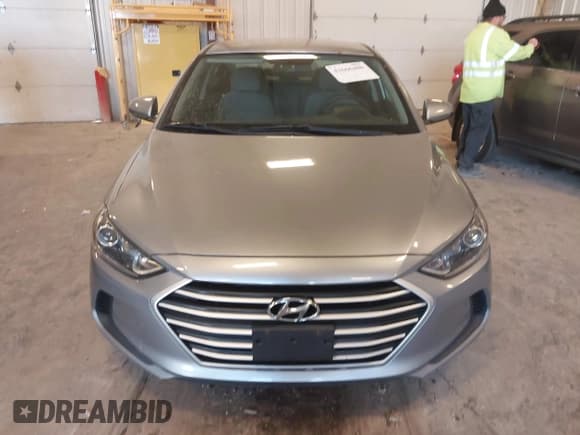 ✅ 2017 Hyundai Elantra Limited • VIN: 5NPD84LF5HH100899 • Lot: 43666408. Listed on IAAI with 87,749 mi. Free auction sales archive from the USA and detailed vehicle history report at DreamBid. Image 12.