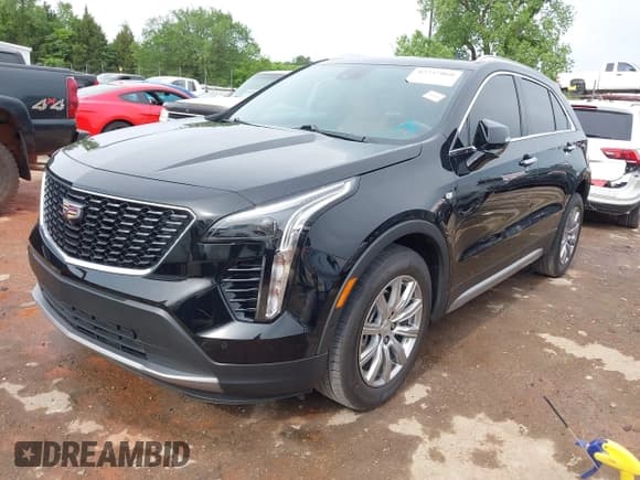 ✅ 2022 Cadillac XT4 FWD Premium Luxury • VIN: 1GYFZCR44NF169492 • Lot: 42257068. Listed on IAAI with 27,378 mi. Free auction sales archive from the USA and detailed vehicle history report at DreamBid. Image 2.