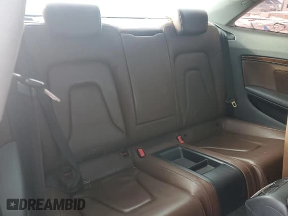 ✅ 2013 Audi A5 Premium • VIN: WAUGFAFR2DA075644 • Lot: 92057485. Listed on Copart with 134,323 mi. Free auction sales archive from the USA and detailed vehicle history report at DreamBid. Image 10.