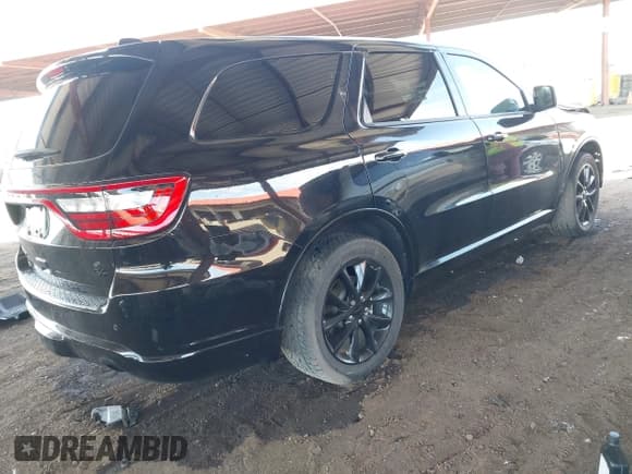 ✅ 2018 Dodge Durango R/T • VIN: 1C4SDHCT8JC279621 • Lot: 42575160. Listed on IAAI with 147,970 mi. Free auction sales archive from the USA and detailed vehicle history report at DreamBid. Image 4.