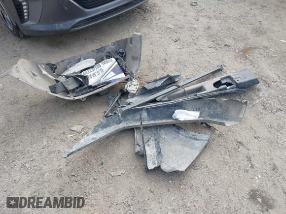 ✅ 2016 Jeep Wrangler Unlimited Sport RHD • VIN: 1C4BJWKG1GL336798 • Lot: 42134427. Wystawiony na IAAI z przebiegiem 179 500 mil. Bezpłatny archiwum sprzedaży aukcyjnych z USA i szczegółowy raport historii pojazdu na DreamBid. Zdjęcie 12.