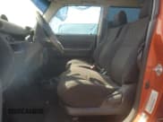 ✅ 2004 Scion xB • VIN: JTLKT334840163103 • Лот: 60561315. Опубликован ранее на Copart с пробегом Не указан. Бесплатный доступ к архиву аукционных продаж из США и подробный отчёт об истории автомобиля на DreamBid. Изображение 7.