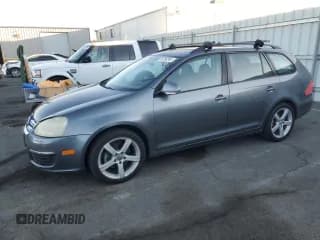 ✅ 2009 Volkswagen Jetta • VIN: 3VWKZ71K89M299610 • Лот: 76754244. Опубликован ранее на Copart с пробегом 242 704 миль. Бесплатный доступ к архиву аукционных продаж из США и подробный отчёт об истории автомобиля на DreamBid. Изображение 1.