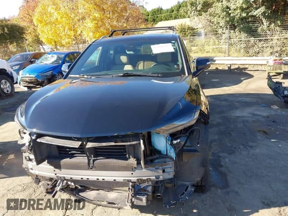 ✅ 2019 Chevrolet Blazer Premier • VIN: 3GNKBKRSXKS598362 • Lot: 43606618. Listed on IAAI with 29,278 mi. Free auction sales archive from the USA and detailed vehicle history report at DreamBid. Image 12.